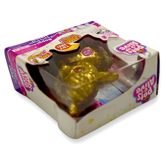 Zuru, Pets Alive, Super Rare, Gold Boppi Lama Mini Pet, Series 2, #12 - Picture 5 of 10